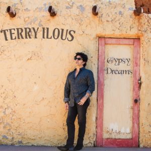 TERRY ILOUS - "Gypsy Dreams' - 2017